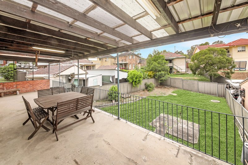 Photo - 93 Saltash Street, Yagoona NSW 2199 - Image 7