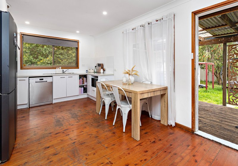Photo - 93 Shellharbour Road, Warilla NSW 2528 - Image 4