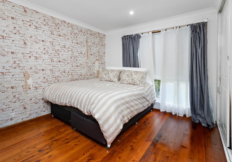 Photo - 93 Shellharbour Road, Warilla NSW 2528 - Image 6