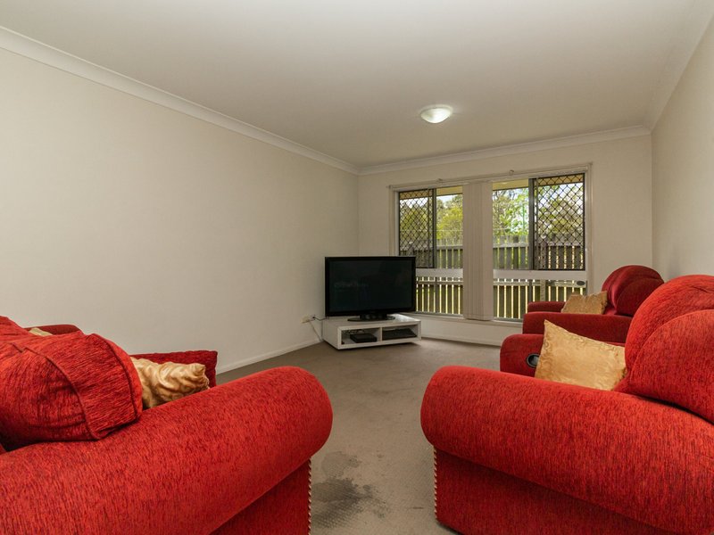 Photo - 93 Short Street, Boronia Heights QLD 4124 - Image 2