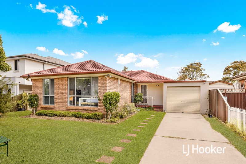 93 Tallagandra Drive, Quakers Hill NSW 2763