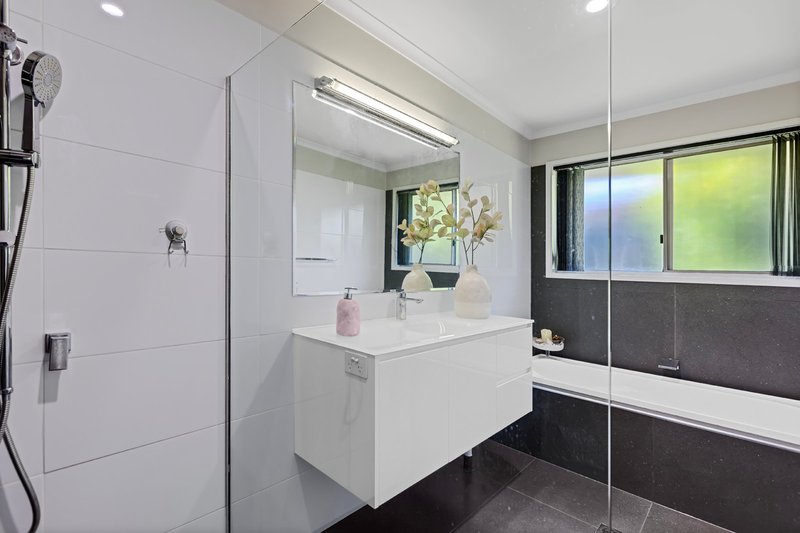 Photo - 93 Tallow Wood Drive, Kuluin QLD 4558 - Image 12