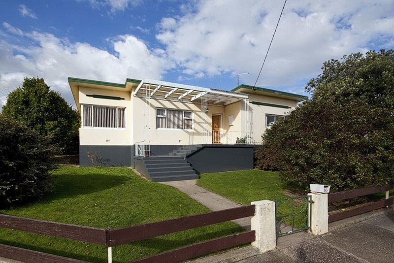 Photo - 93 Tarleton Street, East Devonport TAS 7310 - Image 2