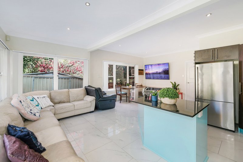 Photo - 93 Webb Street, Riverwood NSW 2210 - Image 4