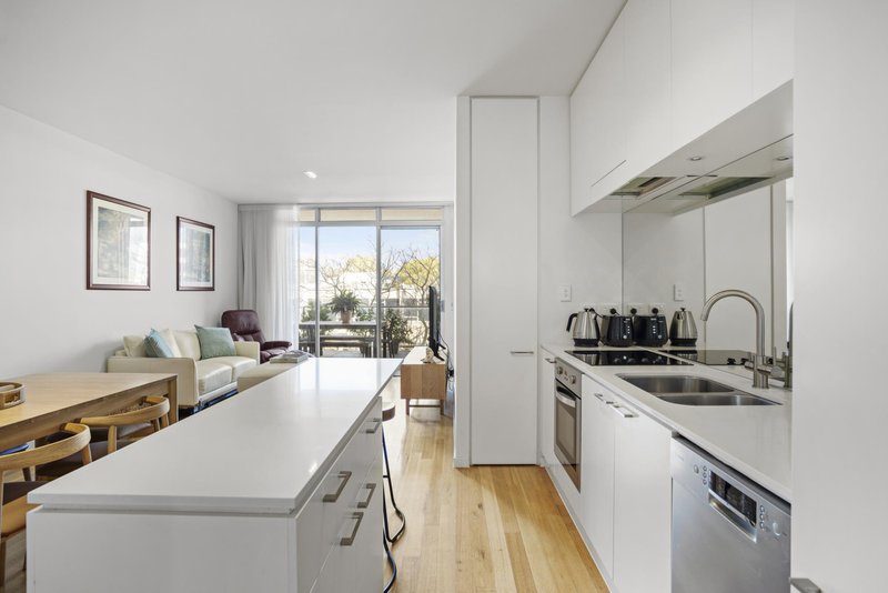 Photo - 9/30 Gilbert Street, Adelaide SA 5000 - Image 1