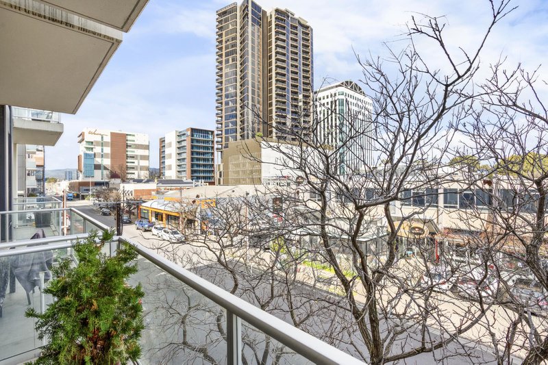 Photo - 9/30 Gilbert Street, Adelaide SA 5000 - Image 9