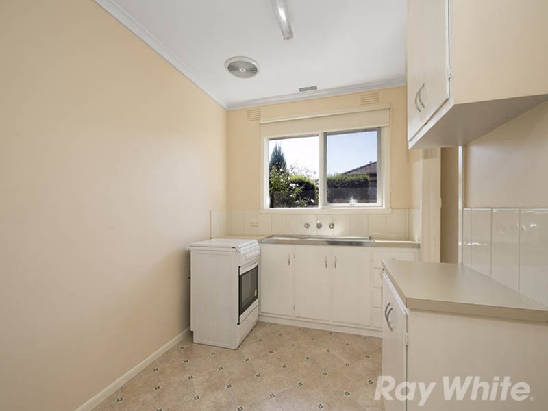 Photo - 9/30 Latrobe Street, Mentone VIC 3194 - Image 5