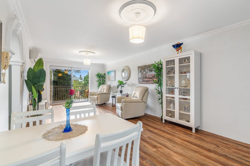 Photo - 9/31 Crown Street, Holland Park West QLD 4121 - Image 3