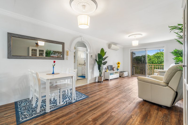 Photo - 9/31 Crown Street, Holland Park West QLD 4121 - Image 4