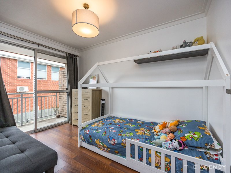 Photo - 9/323 Stirling Street, Highgate WA 6003 - Image 11