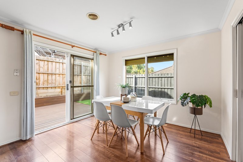 Photo - 9/33 Mclntyre Street, Burwood VIC 3125 - Image 4