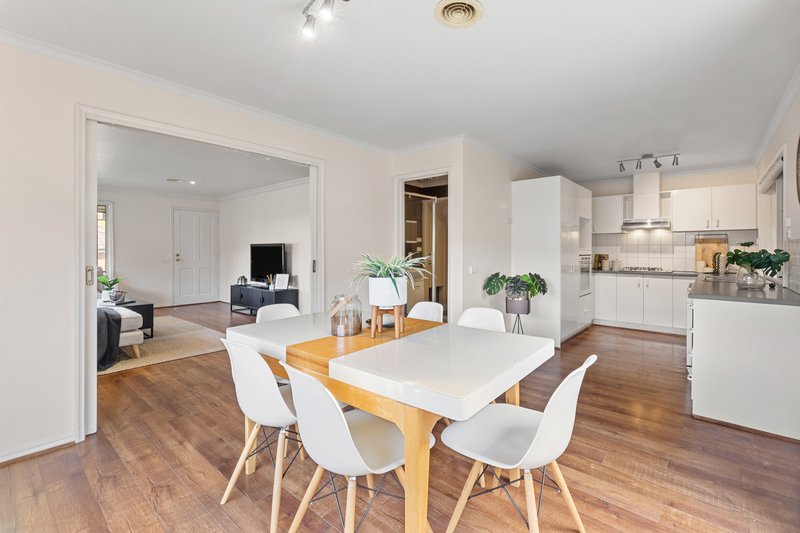 Photo - 9/33 Mclntyre Street, Burwood VIC 3125 - Image 6