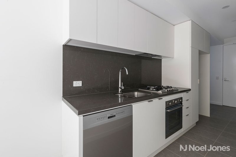 Photo - 9/33 Queens Avenue, Doncaster VIC 3108 - Image 5