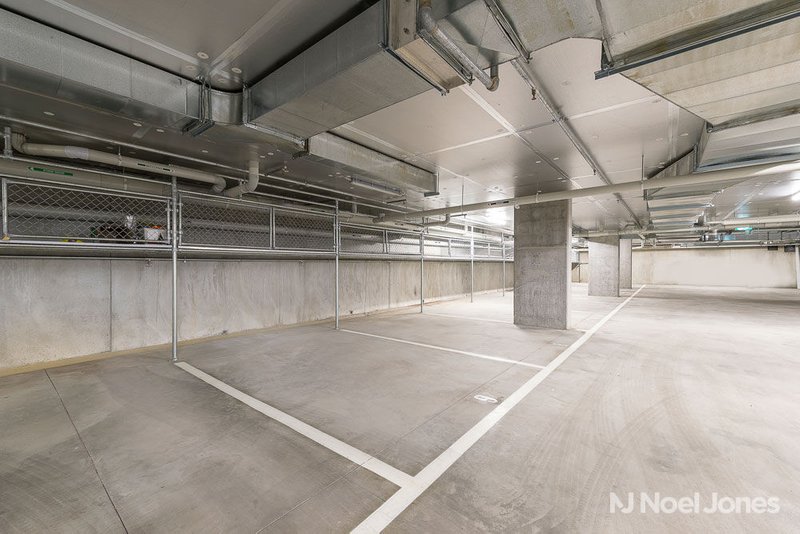 Photo - 9/33 Queens Avenue, Doncaster VIC 3108 - Image 10