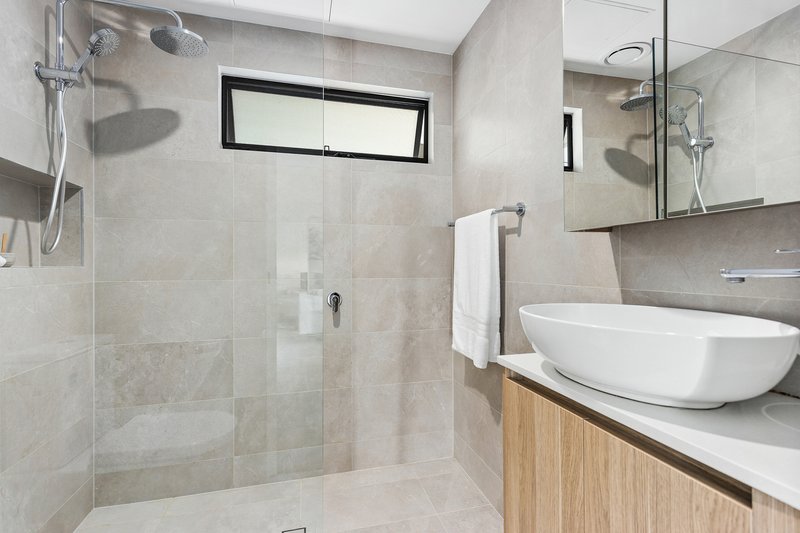 Photo - 9/33 Rawlinson Avenue, Wollongong NSW 2500 - Image 3