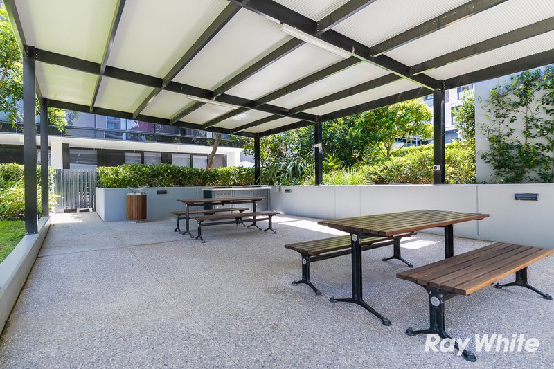 Photo - 933/1 Galloway Street, Mascot NSW 2020 - Image 13