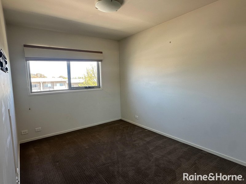 Photo - 93/311 Flemington Road, Franklin ACT 2913 - Image 5