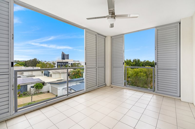 Photo - 9/34 Riverwalk Avenue, Robina QLD 4226 - Image 3