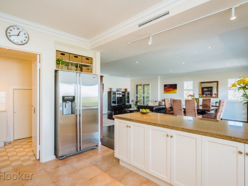 Photo - 9/35 Haig Park Circle, East Perth WA 6004 - Image 9