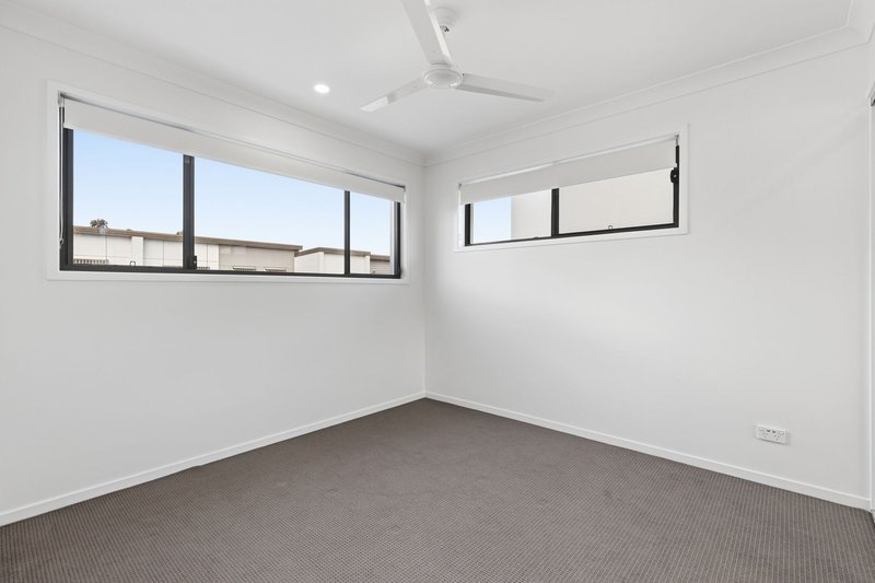 Photo - 9/36 Avondale Crescent, Parkinson QLD 4115 - Image 8