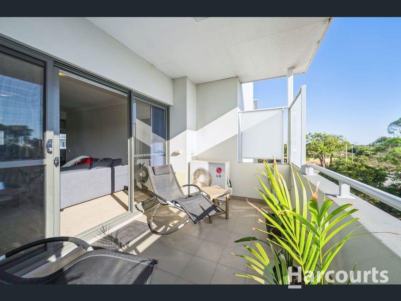 Photo - 93/6 Walsh Loop, Joondalup WA 6027 - Image 11