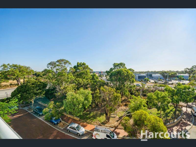 Photo - 93/6 Walsh Loop, Joondalup WA 6027 - Image 13