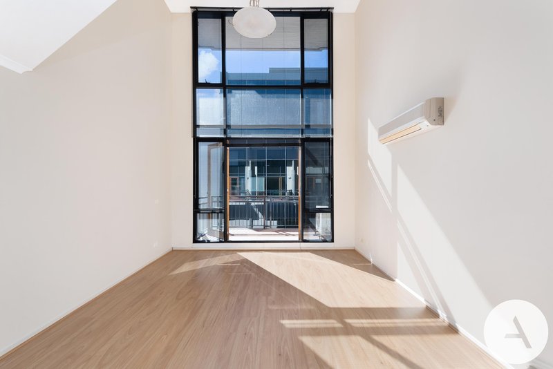 Photo - 93/66 Allara Street, City ACT 2601 - Image 3