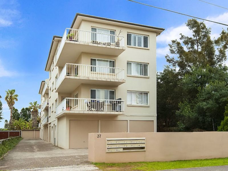 Photo - 9/37 Seabeach Avenue, Mona Vale NSW 2103 - Image 5