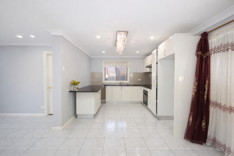 Photo - 9/38 Marcia Street, Toongabbie NSW 2146 - Image 3