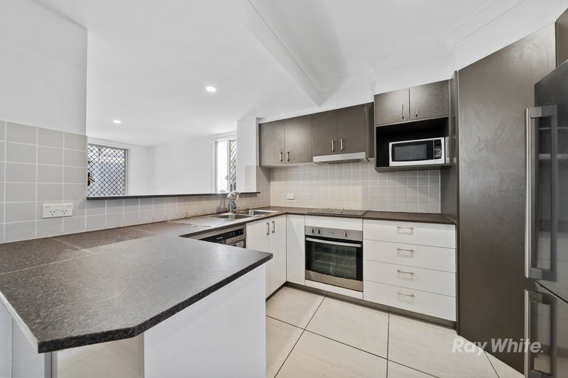 Photo - 93/80 Coora Street, Wishart QLD 4122 - Image 5