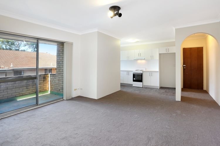 Photo - 9/39-41 Manchester Street, Merrylands NSW 2160 - Image 2