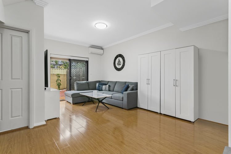 Photo - 9/39-47 Wellington Road, Granville NSW 2142 - Image 3