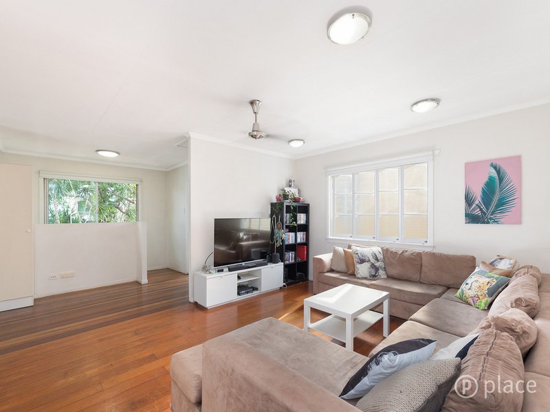 Photo - 939 Stanley Street, East Brisbane QLD 4169 - Image 5