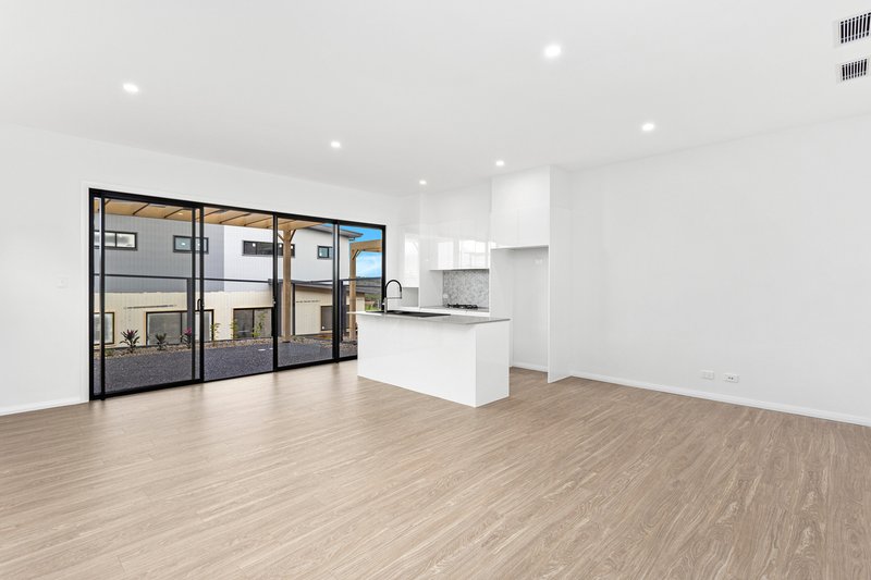 Photo - 93A Dunmore Road, Shell Cove NSW 2529 - Image 2