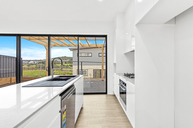 Photo - 93A Dunmore Road, Shell Cove NSW 2529 - Image 8