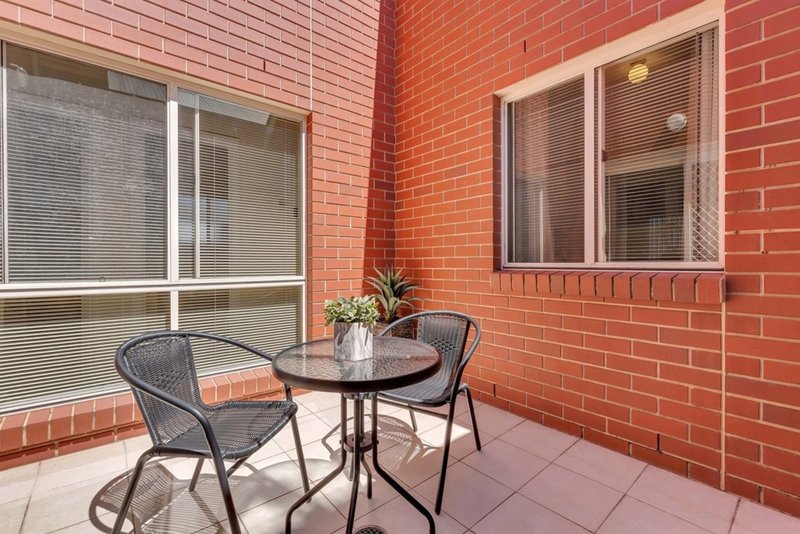 Photo - 93B Cliff Street, Glengowrie SA 5044 - Image 11