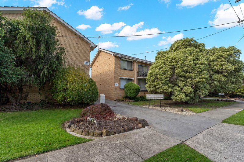 Photo - 9/4-6 Sheffield Street, Preston VIC 3072 - Image 1