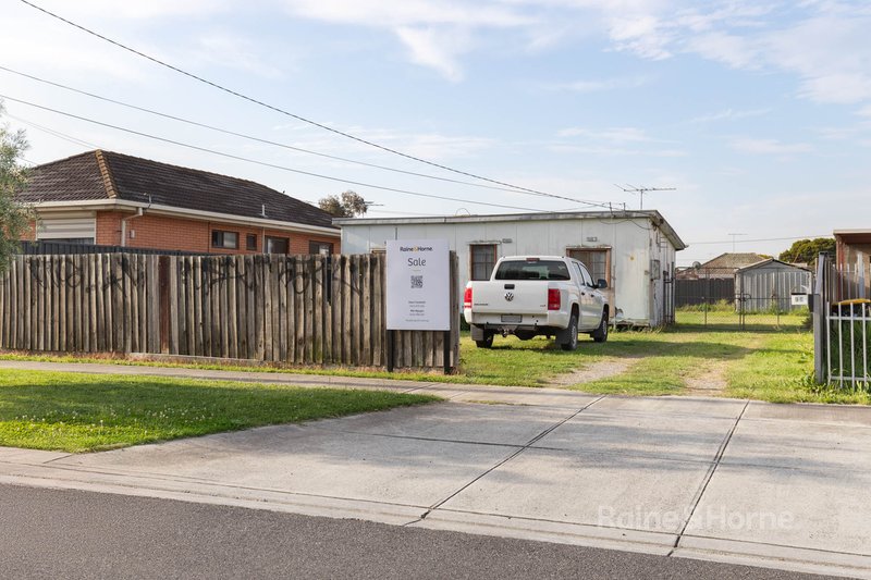 Photo - 94 & 96 Conrad Street, St Albans VIC 3021 - Image 3