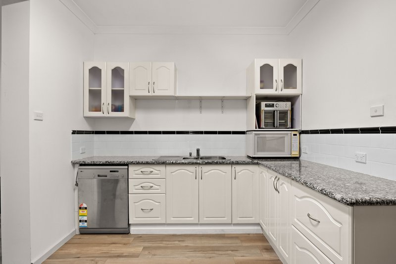 Photo - 94 Armstrong Road, Wilson WA 6107 - Image 10