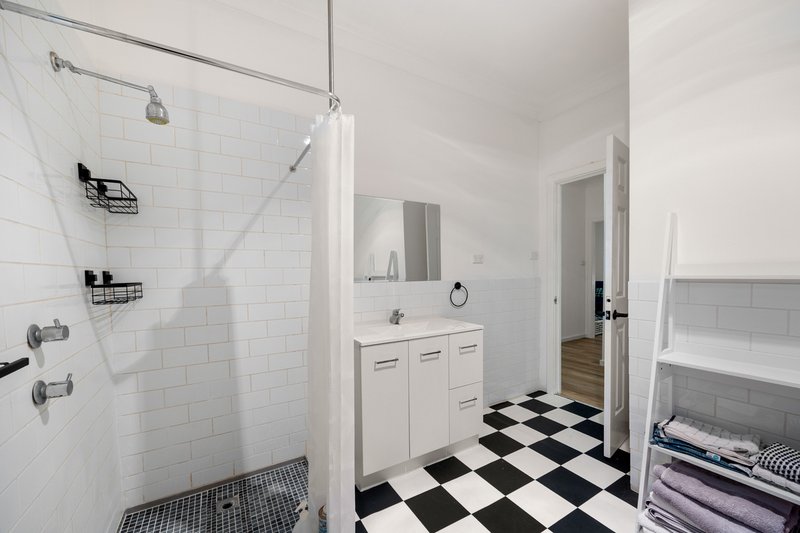 Photo - 94 Armstrong Road, Wilson WA 6107 - Image 24