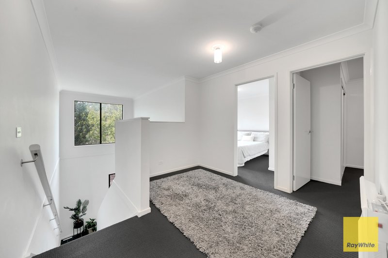 Photo - 94 Barron Street, Tarneit VIC 3029 - Image 10