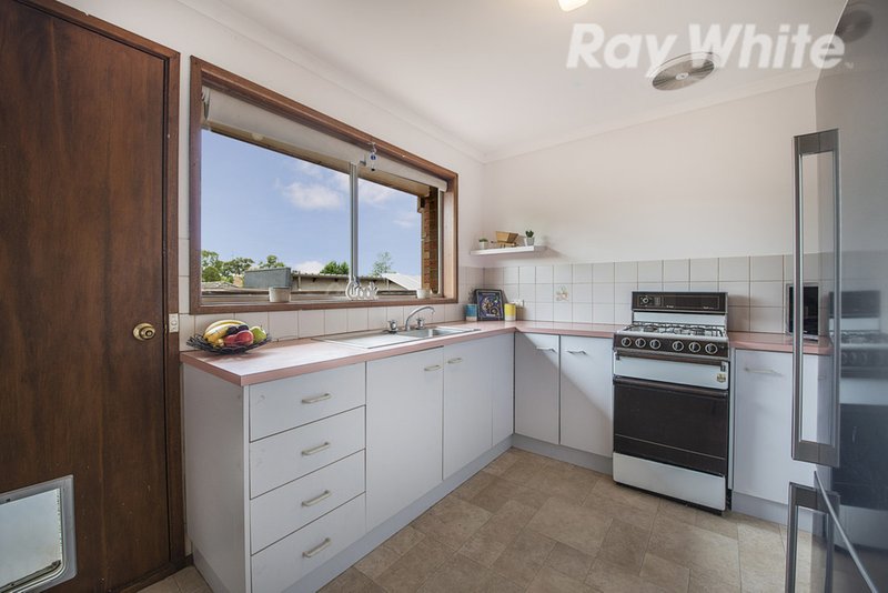 Photo - 9/4 Bayview Avenue, Upwey VIC 3158 - Image 7