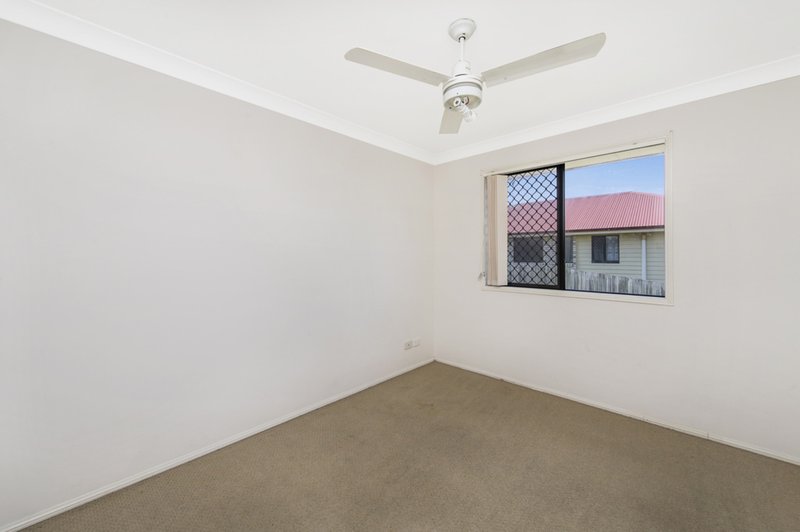 Photo - 94 Billinghurst Crescent, Upper Coomera QLD 4209 - Image 11