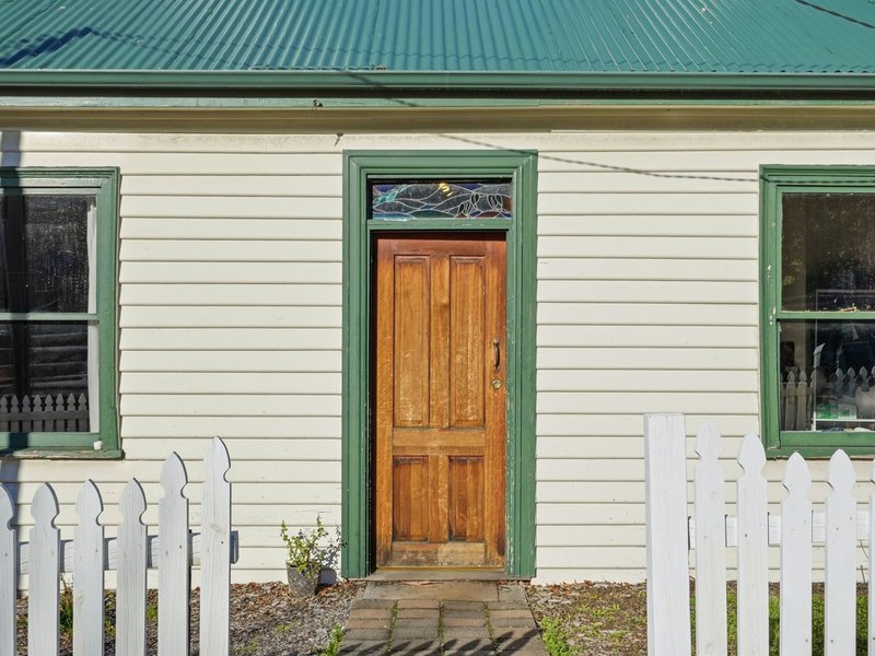 Photo - 94 Burnett Street, North Hobart TAS 7000 - Image 2