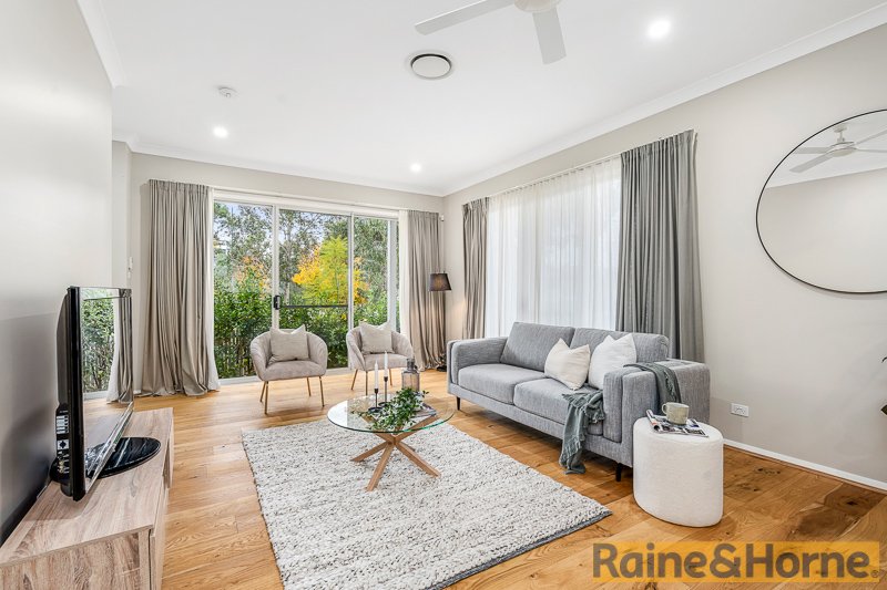 Photo - 94 Caddies Boulevard, Rouse Hill NSW 2155 - Image 4