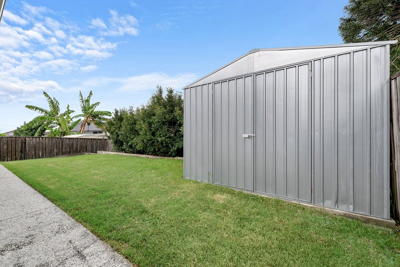 Photo - 94 Chelsea Crescent, Bridgeman Downs QLD 4035 - Image 16