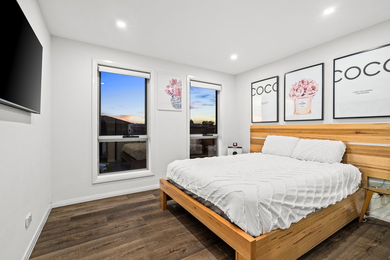 Photo - 94 Cranbourne Street, Riverstone NSW 2765 - Image 6