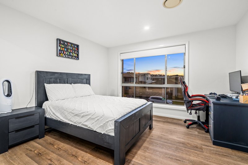 Photo - 94 Cranbourne Street, Riverstone NSW 2765 - Image 9