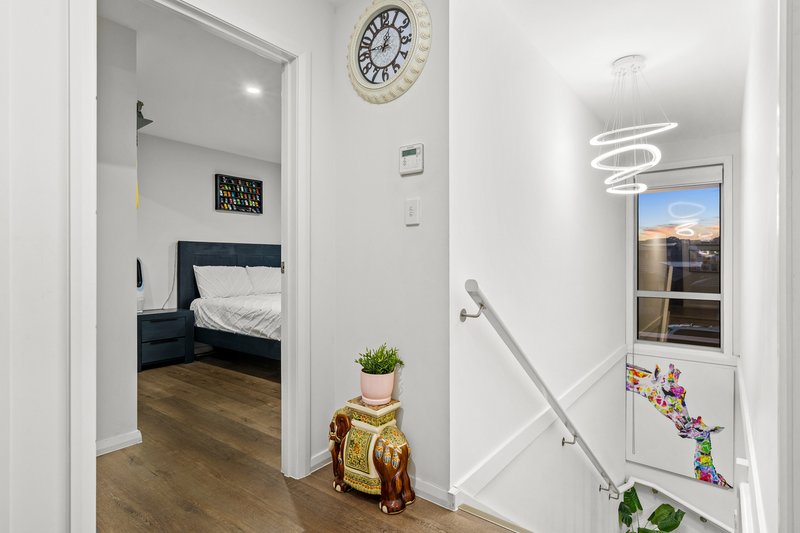 Photo - 94 Cranbourne Street, Riverstone NSW 2765 - Image 11