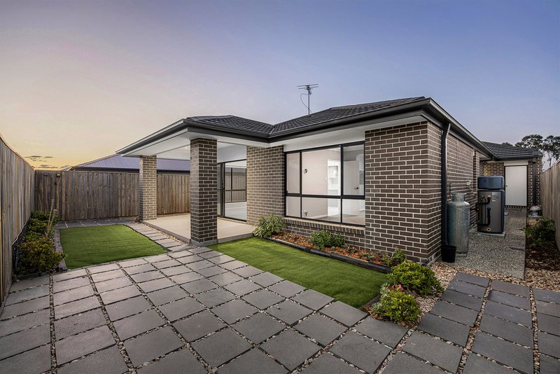 Photo - 94 Davidson Circuit, Park Ridge QLD 4125 - Image 21